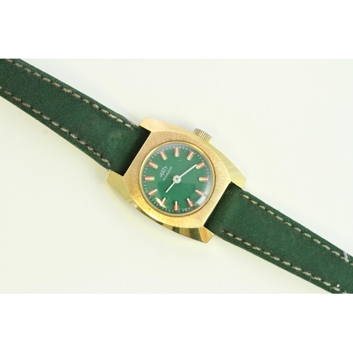 63 - *TO BE SOLD WITHOUT RESERVE* LADIES MATY MECHANICAL WRISTWATCH, circular green dial with baton hour ... 