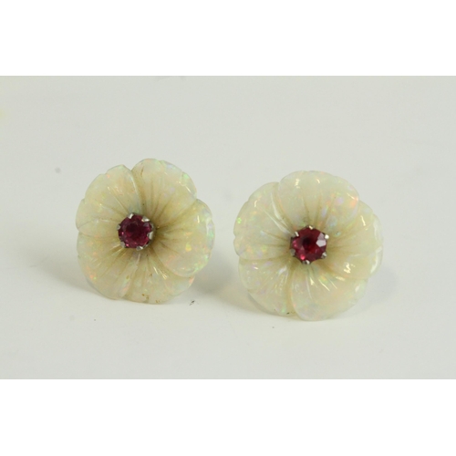 1109 - Fine 18ct gold carved natural opal and ruby flower earrings, set in 18ct gold. The earrings measure ... 