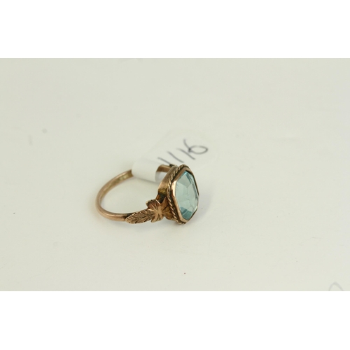 1116 - Antique 9ct gold and blue stone ring. Marked 9ct. Measures uk size H . The head of the ring measures... 