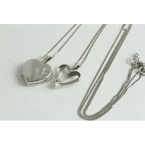 1133 - Fine 9ct gold pair of heart locket and pendant necklaces. Set in 9ct white gold . The total combined... 