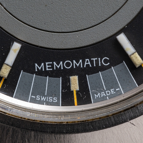 94 - GENTLEMAN'S OMEGA MEMOMATIC RARE ALARM WATCH, REF. 166.071, CIRCA. 1969 ON BRACELET, oval black and ... 