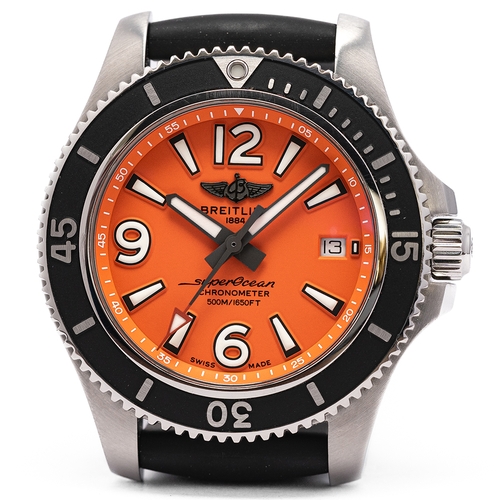 95 - GENTLEMAN'S BREITLING SUPEROCEAN AUTOMATIC 42 ORANGE, REF. A174366, JUNE 2022 BOX & PAPERS, circular... 