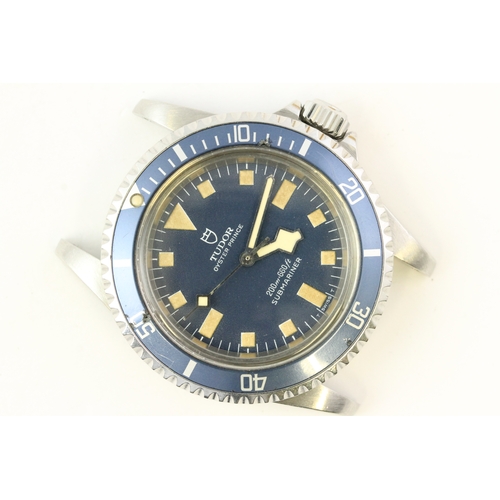 30 - VERY RARE TUDOR SUBMARINER MARINE NATIONALE REF 94010 CIRCA 1978, circular blue dial with patina hou... 