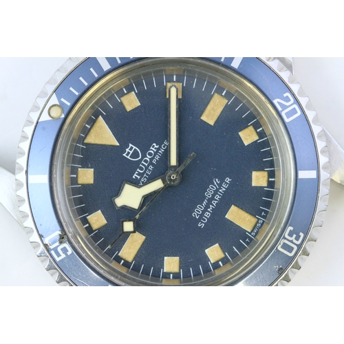 30 - VERY RARE TUDOR SUBMARINER MARINE NATIONALE REF 94010 CIRCA 1978, circular blue dial with patina hou... 