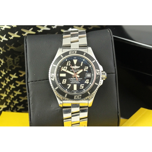 51 - BREITLING SUPEROCEAN AUTOMATIC REFERENCE A17364 WITH BOX, circular black dial with applied hour mark... 