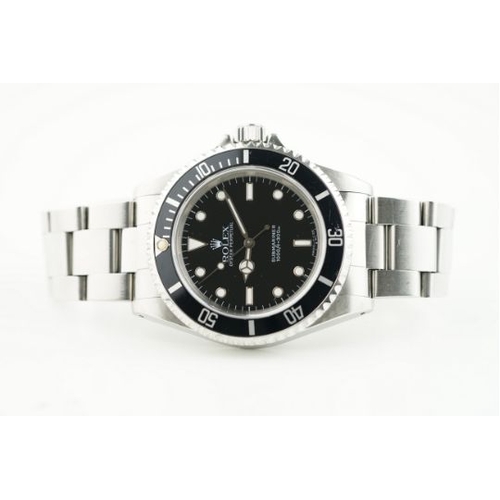 133 - ROLEX OYSTER PERPETUAL SUBMARINER '2 LINER' NON DATE WRISTWATCH W/ GUARANTEE PAPERS REF. 14060 CIRCA... 