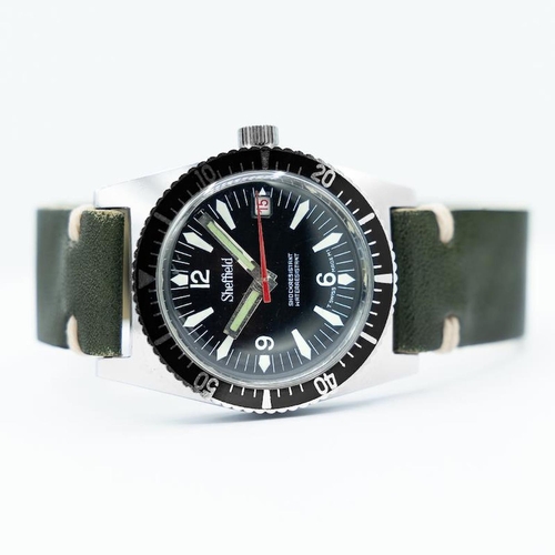 277 - GENTLEMAN'S VINTAGE SHEFFIELD SKIN DIVER, ETA 2408, CIRCA. 1970S, 36MM CASE, circular black dial wit... 