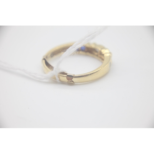 1002 - Fine 18ct Gold Sapphire and Diamond RingMarked 750 for 18ct Gold set with Brilliant Cut Diamonds in ... 