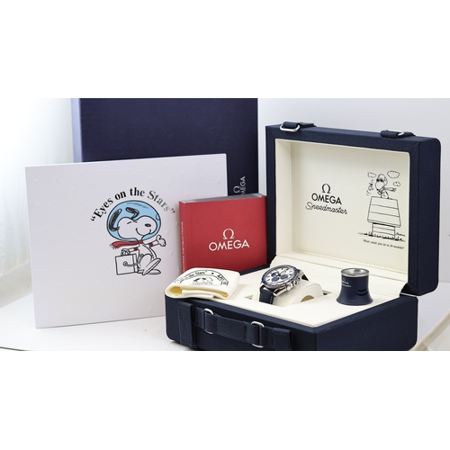 21 - UNWORN OMEGA SPEEDMASTER SILVER SNOOPY AWARD 50TH ANNIVERSARY 2022, circular 925 silver dial with ba... 