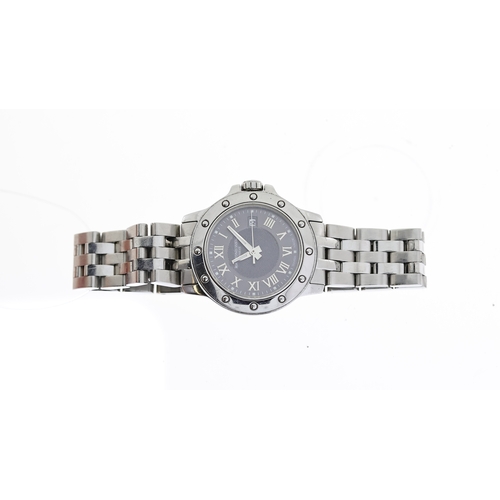 341 - RAYMOND WEIL LADIES QUARTZ WATCH WITH BOX circular silver dial with roman numeral hour markers, date... 