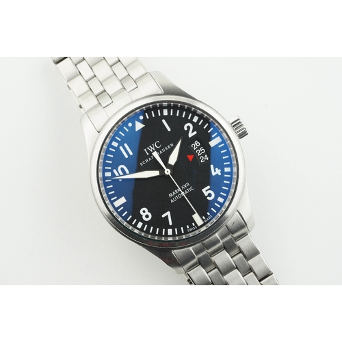 190 - IWC SCHAFFHAUSEN PILOT MARK XVII (17) AUTOMATIC DATE W/ GUARANTEE CARD REF. IW326504, circular black... 