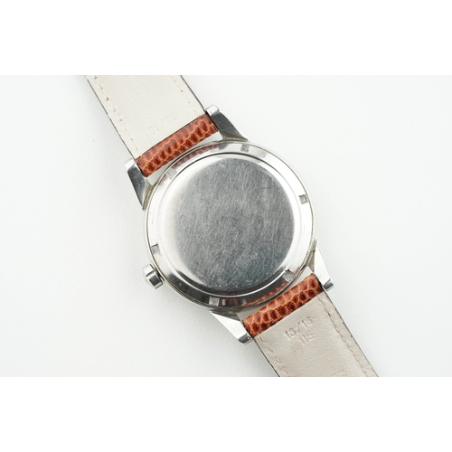 333 - OMEGA AUTOMATIC CHRONOMETER SEAMASTER WRISTWATCH, circular patina dial with hour markers and hands, ... 