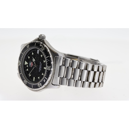 106 - TAG HEUER PROFESSIONAL REF 973.006, approx 36mm black dial, arrow hour markers, date aperture at 3 o... 