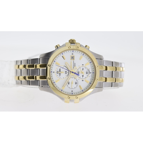 213 - *TO BE SOLD WITHOUT RESERVE* SEIKO CHRONOGRAPH WITH BOX AND GUARANTEE, circular silver dial with bat... 