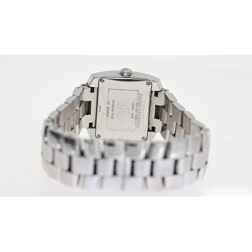 221 - ***TO BE SOLD WITHOUT RESERVE*** BAUME & MERCIER GENEVE REF 3694020 W/BOX, OUTER BOX & GUARANTEE CAR... 