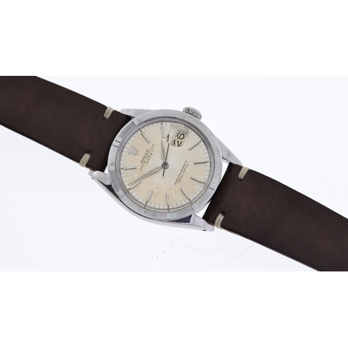 25 - VINTAGE ROLEX OYSTER PERPETUAL DATE REF 1500 CIRCA 1957, circular sunburst silver dial with a lovely... 