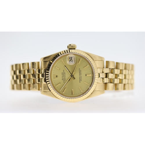 43 - 18CT ROLEX OYSTER PERPETUAL DATE REFERENCE 68278, circular champagne dial with baton hour markers, d... 