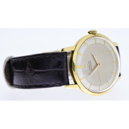 64 - 18CT OMEGA SEAMASTER AUTOMATIC REFERENCE 2897 CIRCA 1958, circular silver dial with baton hour marke... 