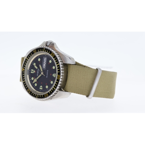 324 - RARE MATY QUARTZ DIVE WATCH CIRCA 1980's BAKELITE BEZEL, circular black dial with dot hour markers, ... 