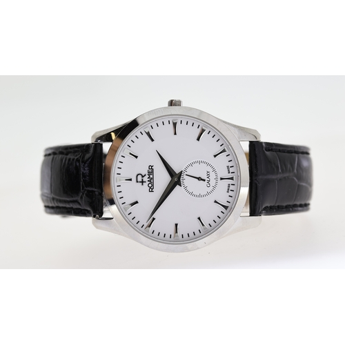 428 - ROAMER GALAXY QUARTZ WRISTWATCH WITH BOX, circular white dial with baton hour markers, subsidiary se... 