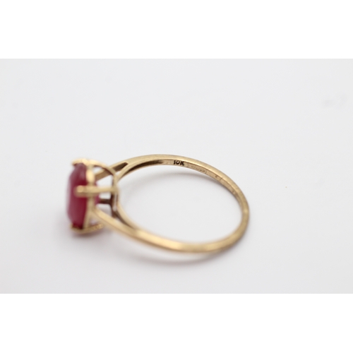 1056 - 9ct Gold Ruby Solitaire Statement Ring (2.1g)