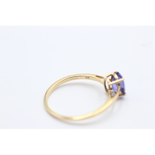 1059 - 9ct Gold Tanzanite Solitaire Dress Ring (1.4g)