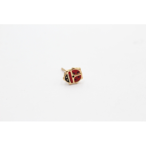 1078 - 9ct Gold Enamel Ladybird Stud Earrings - As Seen (0.2g)