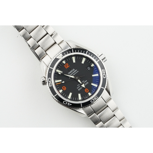 381 - OMEGA SEAMASTER PLANET OCEAN W/ GUARANTEE CARD REF. 2201.51, circular black dial with hour markers a... 