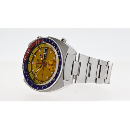 12 - SEIKO 'POGUE' AUTOMATIC REFERENCE 6139-6002, circular sunburst gold dial with baton hour markers, be... 