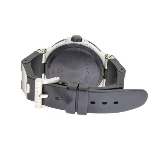 120 - BVLGARI DIAGONO ALUMINIUM REF AL 44 TA, approx 43mm patterned black dial with baton hour markers, da... 