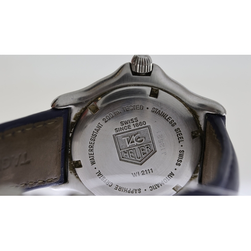 132 - TAG HEUER PROFFESIONAL 200 AUTOMATIC REFERENCE WI2111, blue dial, luminous hour markers, date apertu... 