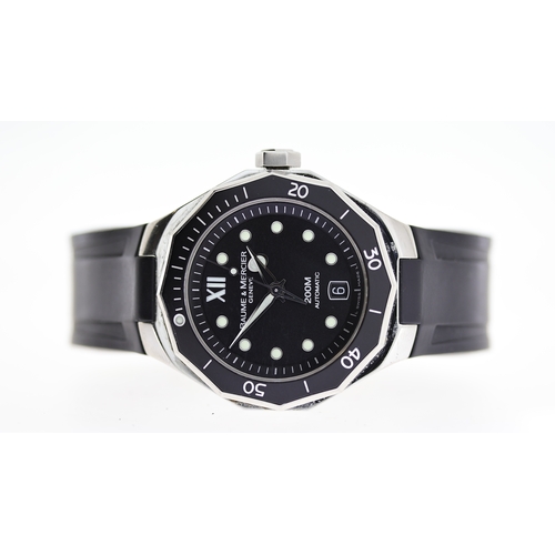 153 - BAUME & MERCIER RIVIERA AUTOMATIC REF 65625, approx 38mm black dial, round hour markers, date apertu... 