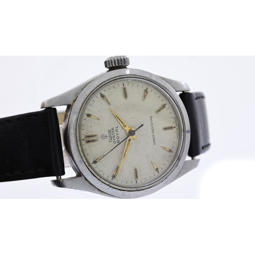 18 - VINTAGE TUDOR OYSTER ROYAL REFERENCE 7903 CIRCA 1950's, circular silver waffle effect dial with bato... 