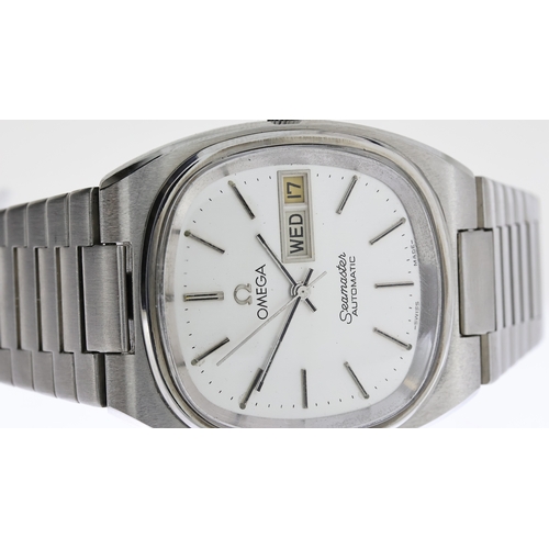 2 - VINTAGE OMEGA SEAMASTER AUTOMATIC DAY DATE REFERENCE 116.0213, silver dial with baton hour markers, ... 