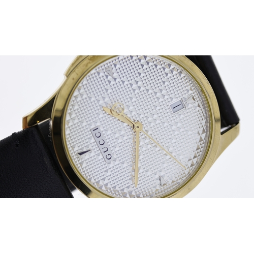 206 - GUCCI REF 126.4, approx 38mm dial with unusual tile-effect design, date aperture at 6 o'clock, gold ... 