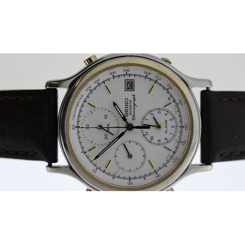 281 - SEIKO QUARTZ CHRONOGRAPH REF 7T32-6A50 W/BOX, approx 36mm white dial with baton hour markers, date a... 