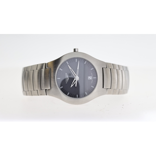 29 - LONGINES QUARTZ WRISTWATCH REFERENCE L3.617.4 BOX AND PAPERS 2003, circular grey dial with baton hou... 