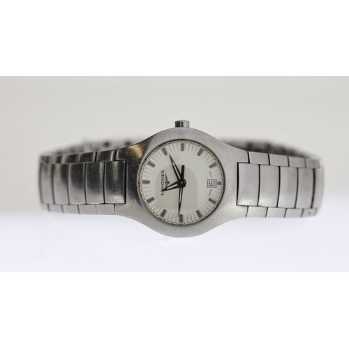 32 - LADIES LONGINES QUARTZ WRISTWATCH REFERENCE L3.117.4 BOX AND PAPERS 2002, circular silver dial with ... 