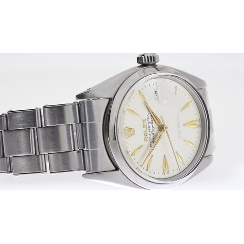 36 - VINTAGE ROLEX AIR KING DATE REFERENCE 5700 CIRCA 1977, circular silver dial with dagger hour markers... 