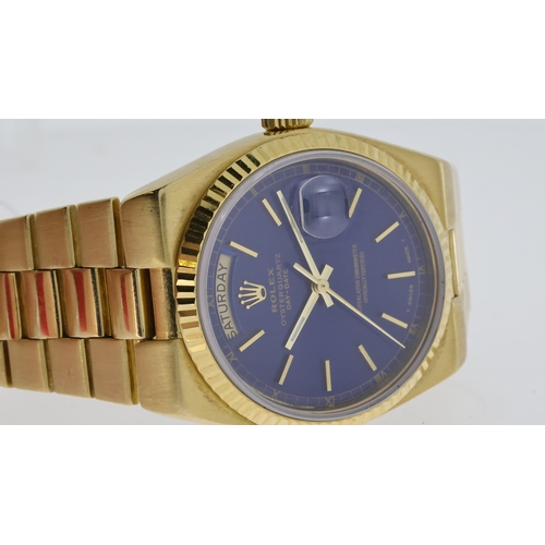 60 - RARE 18CT ROLEX OYSTERQUARTZ DAY-DATE REFERENCE 19018 WITH BOX, blue dial with gold hour markers, ou... 