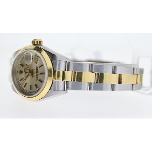 66 - LADIES ROLEX DATEJUST 26 STEEL & GOLD W/BOX, approx 24mm circular champagne dial with baton hour mar... 