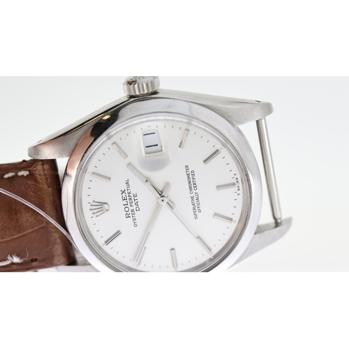 72 - ROLEX SUPERLATIVE CHRONOMETER DATEJUST REF 1500, approx 34mm silver dial with baton hour markers, da... 