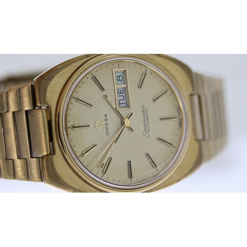 92 - OMEGA SEAMASTER DAY DATE AUTOMATIC CIRCA 1970's, circular champagne dial with baton hour markers, da... 