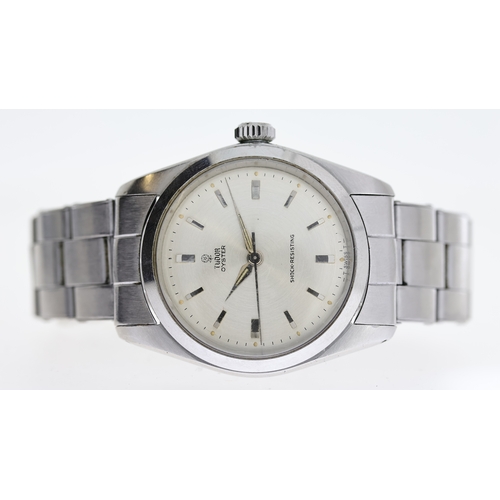 99 - VINTAGE TUDOR OYSTER REFERENCE 7934 CIRCA 1964, circular silver dial with baton hour markers, Tudor ... 