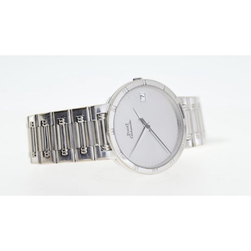 289 - 18CT PIAGET AUTOMATIC BOX AND PAPERS 1991 REFERENCE 15923, circular sunburst silver dial, date apert... 