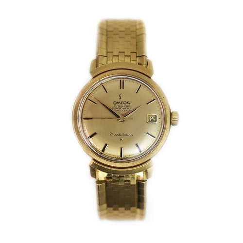 29 - 18CT OMEGA CONSTELLATION REFERENCE 168.002 CIRCA 1962, circular gold dial with baton hour markers, a... 