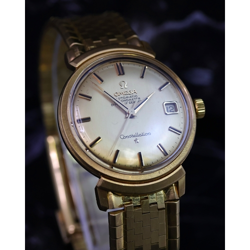 29 - 18CT OMEGA CONSTELLATION REFERENCE 168.002 CIRCA 1962, circular gold dial with baton hour markers, a... 