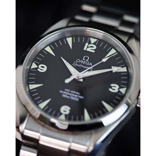 47 - RARE OMEGA RAILMASTER 39 CO-AXIAL BOX AND PAPERS 2004 REFERENCE 2503.52.00, circular black dial with... 