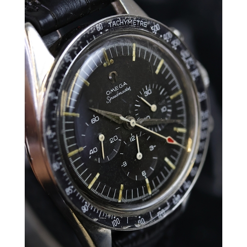 57 - VINTAGE OMEGA SPEEDMASTER REFERENCE 2998-61 WITH NAAFI EXTRACT 1962, circular black dial with baton ... 