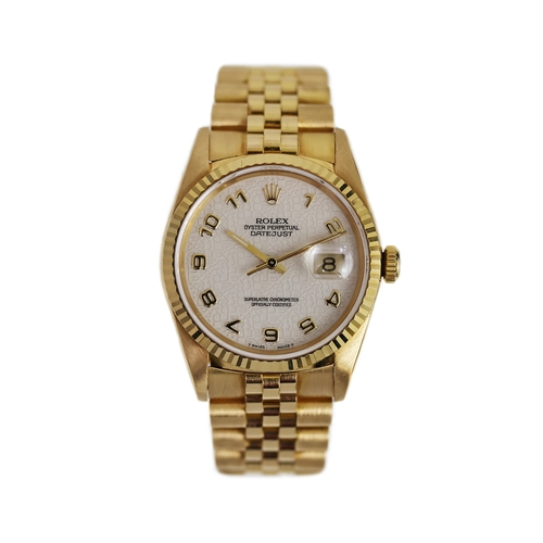 60 - 18CT ROLEX DATEJUST REFERENCE 16238 'JUBILEE DIAL' FULL SET 1997, circular cream jubilee dial with a... 